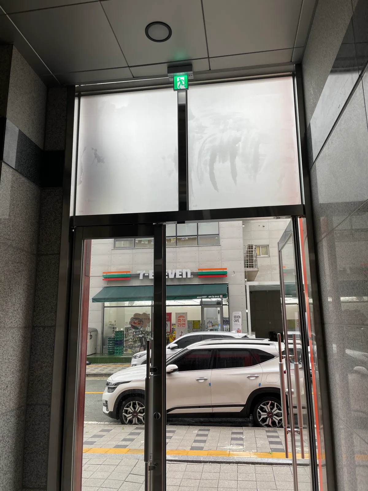 이미지 3
