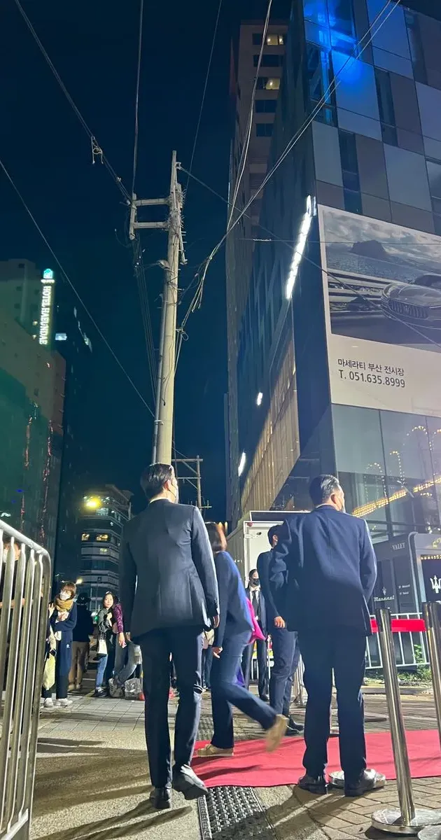 인력 서비스 무엇이든 해드립니다 / 김준호 - 숨고, 숨은고수 인력 서비스 무엇이든 해드립니다 