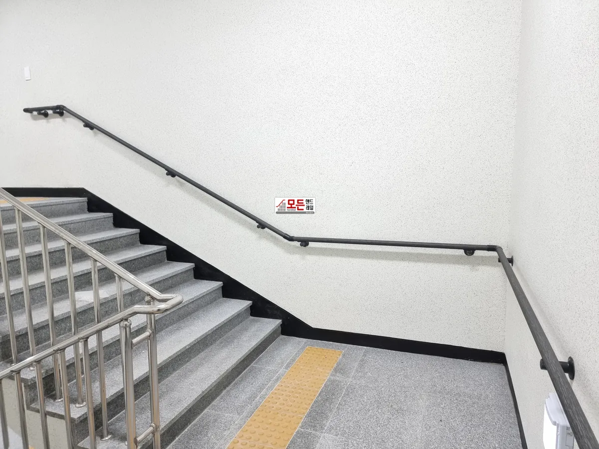 이미지 4