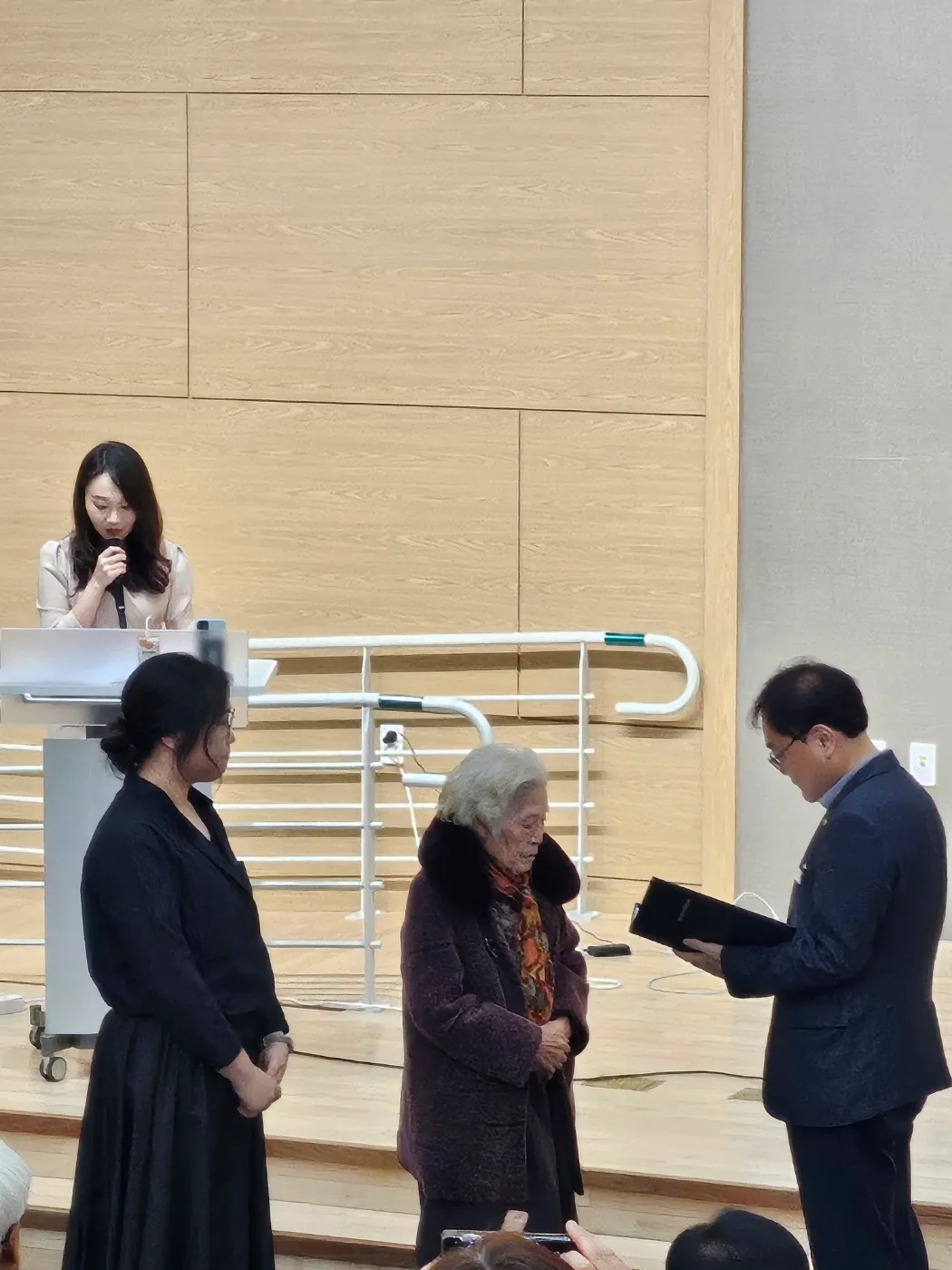 이미지 3