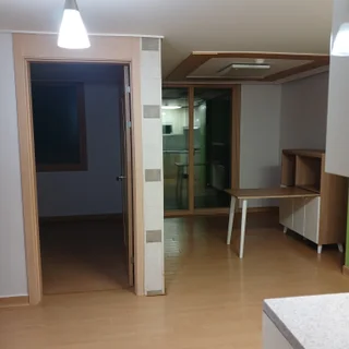 행복한 신혼생활 되세요.