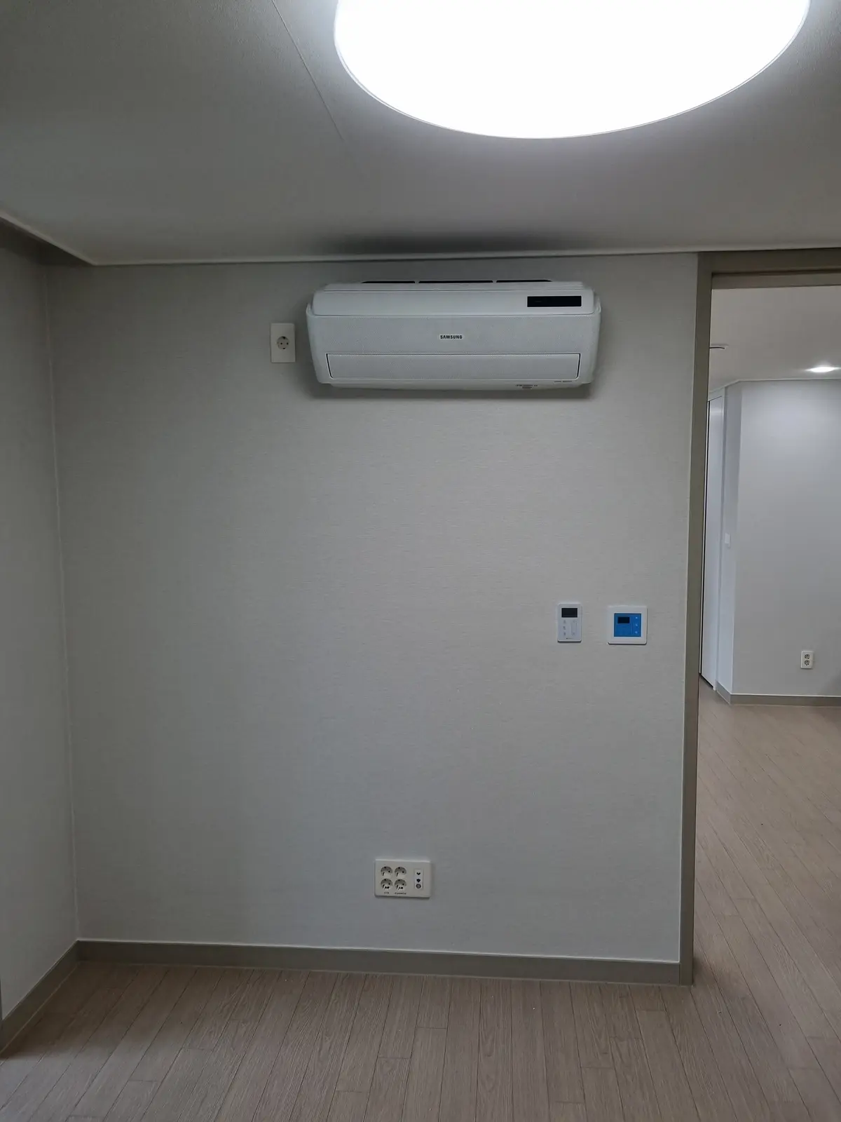 이미지 4