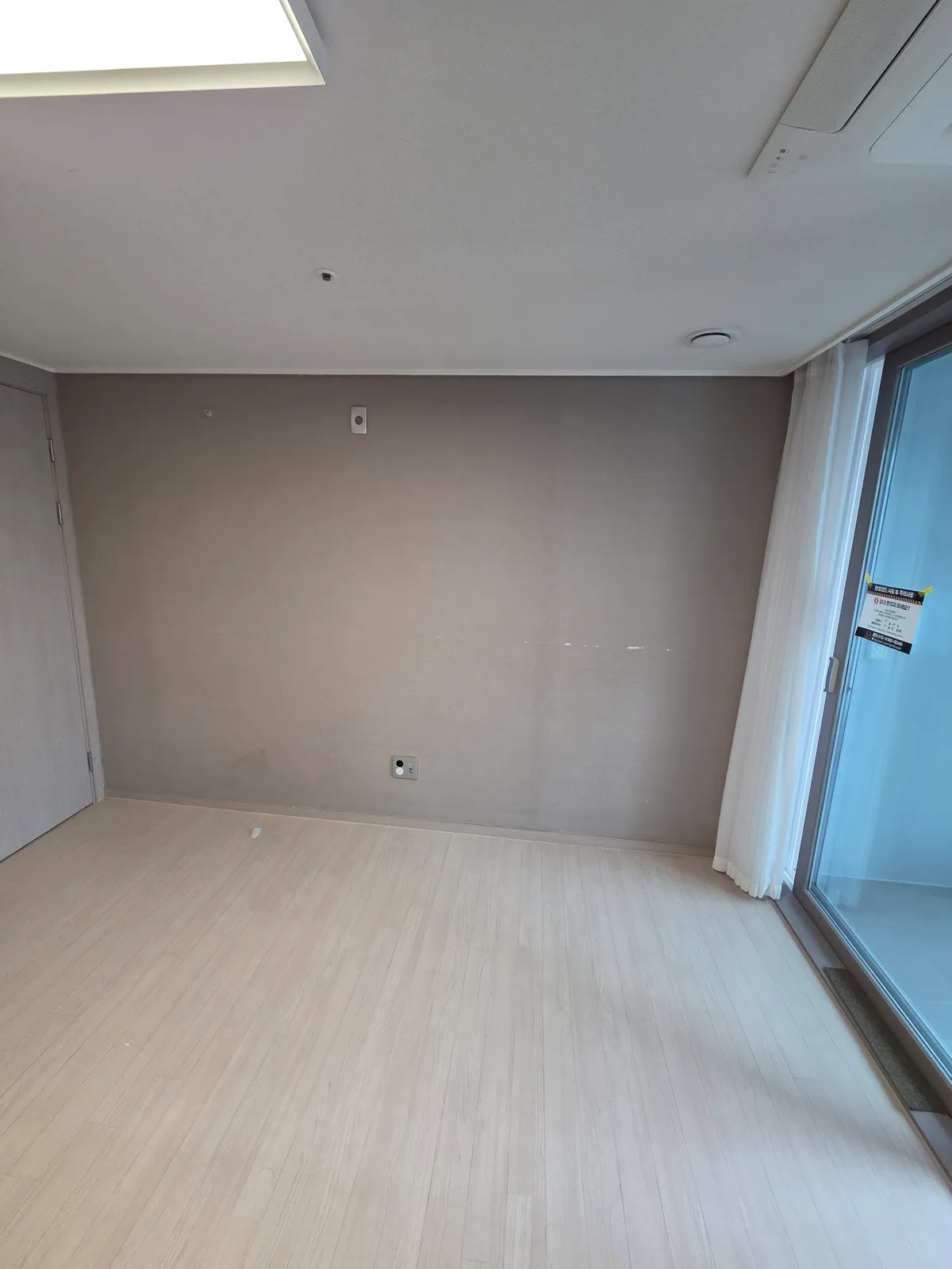 이미지 4