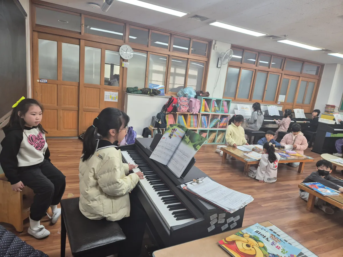 이미지 12