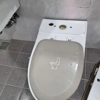 변기물통 부속교체