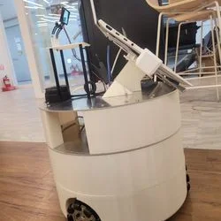 3륜 휠과 비전센서를 활용한 방송 보조용 로봇 제작