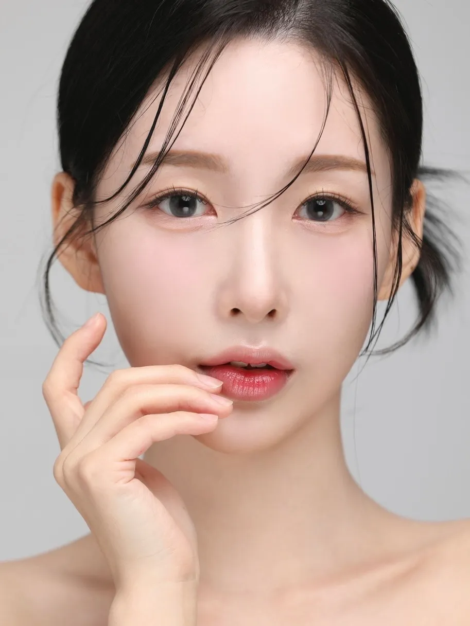 헤어메이크업 / 솜니아메이크업 (유경원장) - 숨고, 숨은고수 헤어메이크업