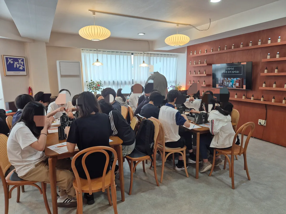 이미지 4