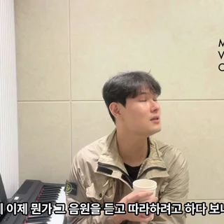 독학의 한계를 넘어, 뮤지컬 보컬 전문 코칭으로 잠재력을 깨우세요!