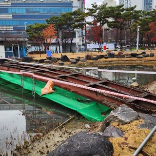 동춘당역사공원 데크보수공사