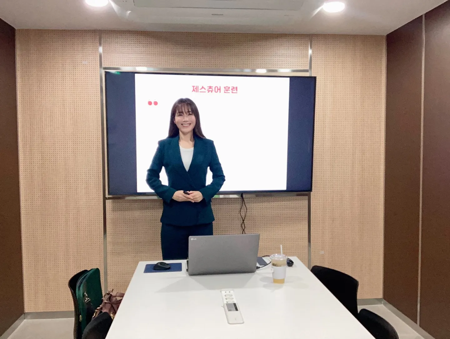 이미지 3