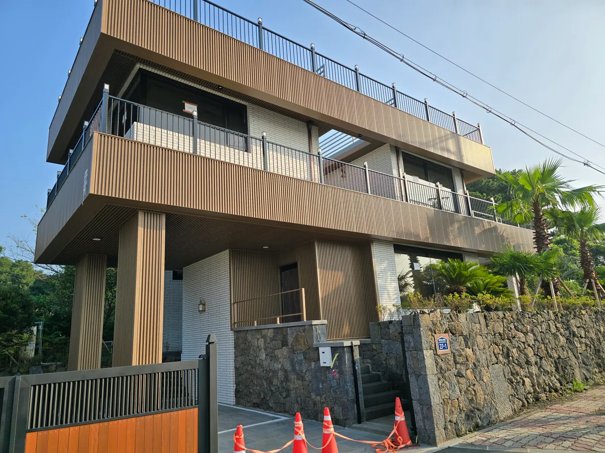 이미지 4