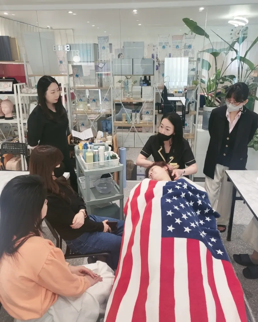 이미지 9
