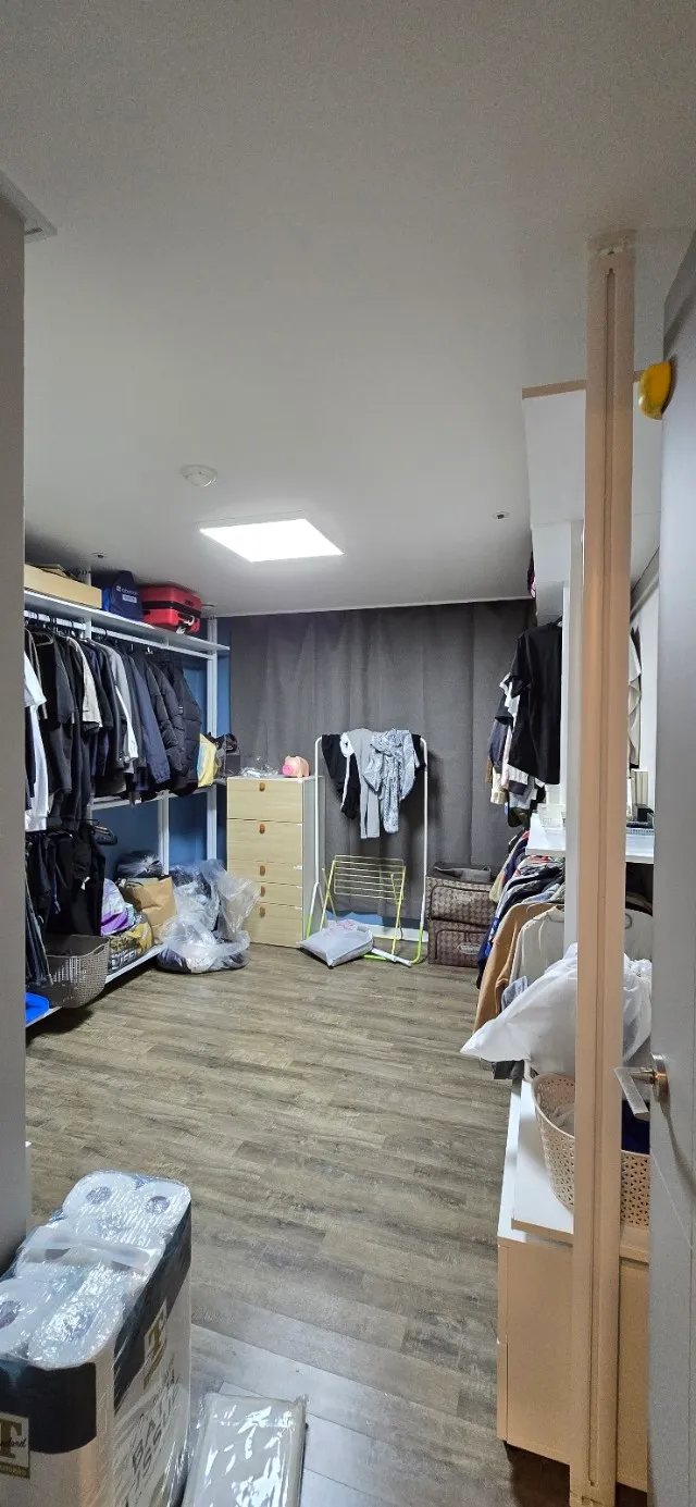 이미지 4