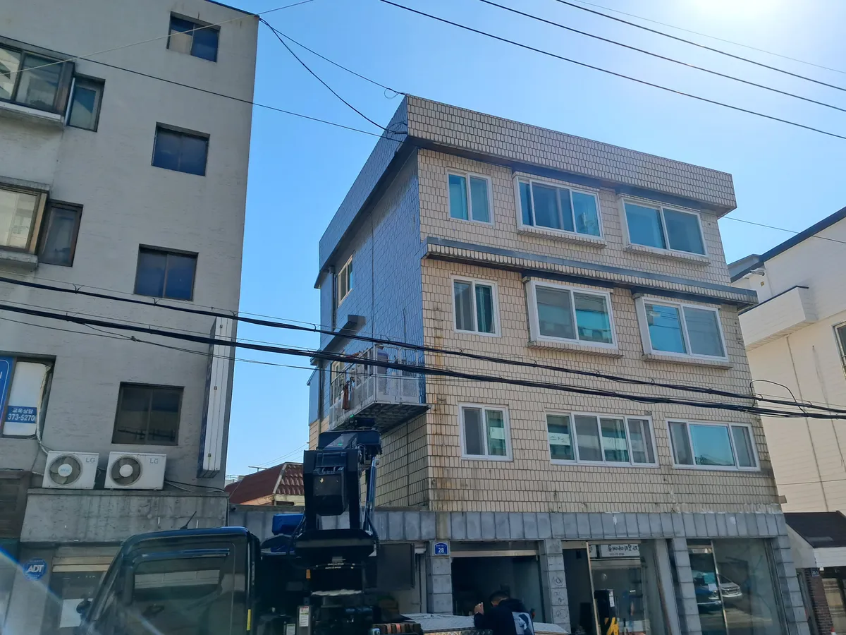 이미지 4