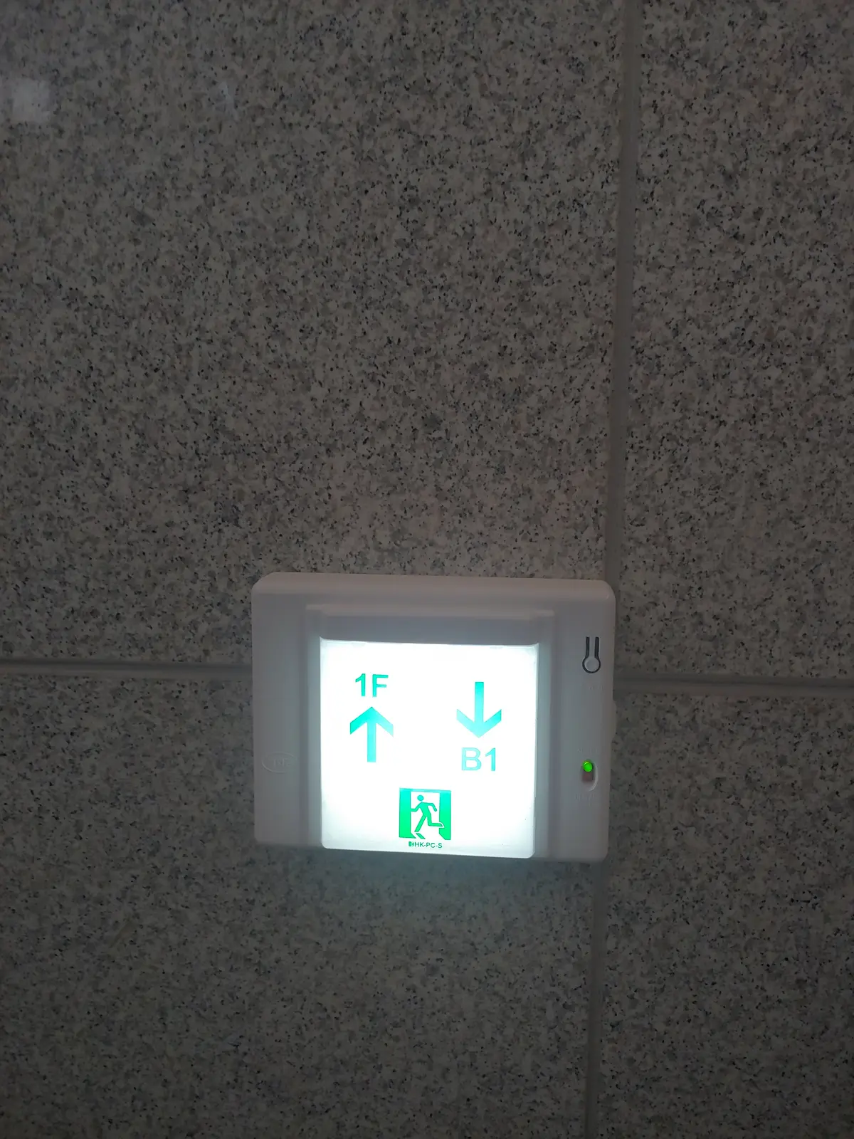 이미지 4