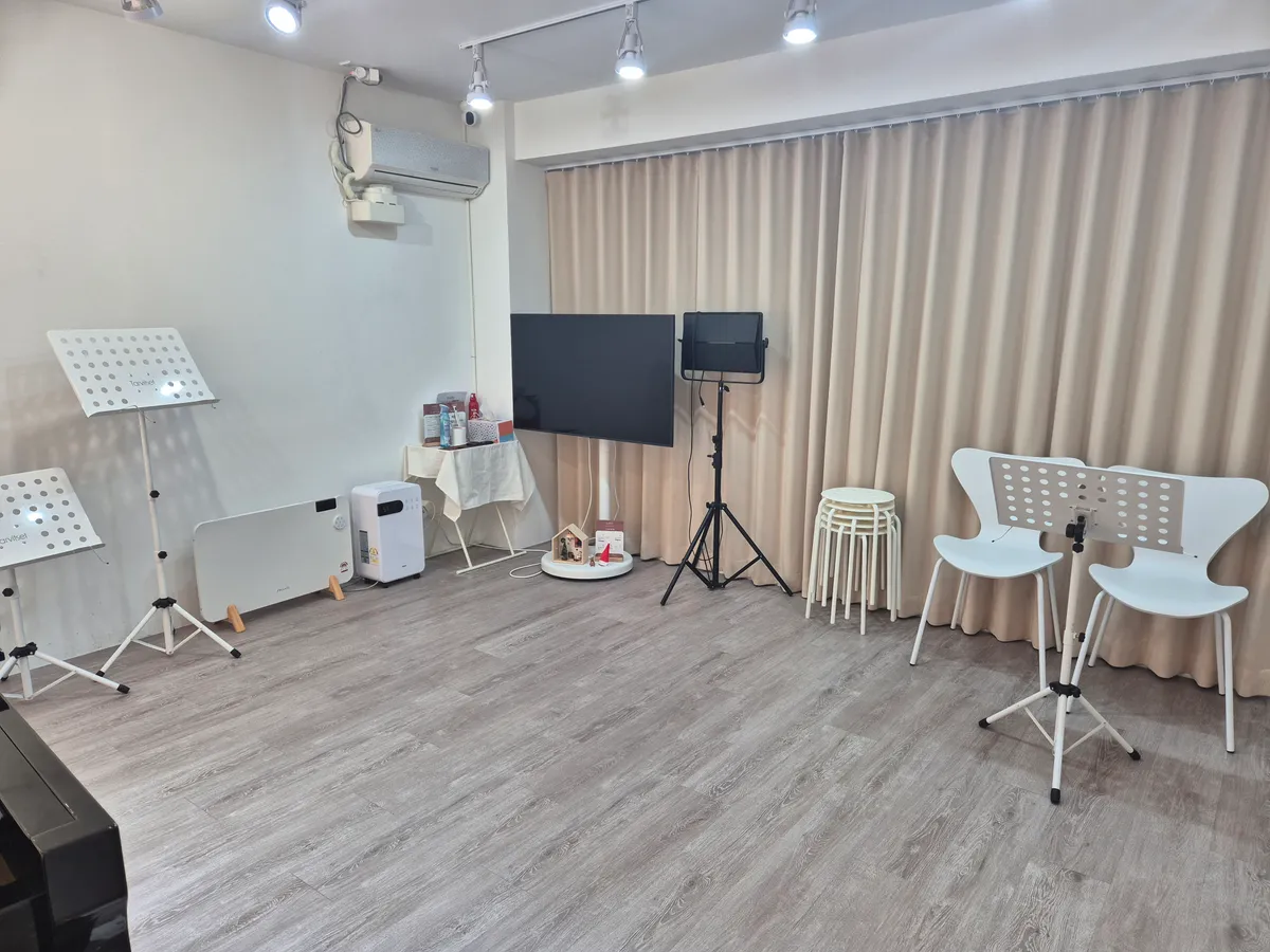 이미지 4