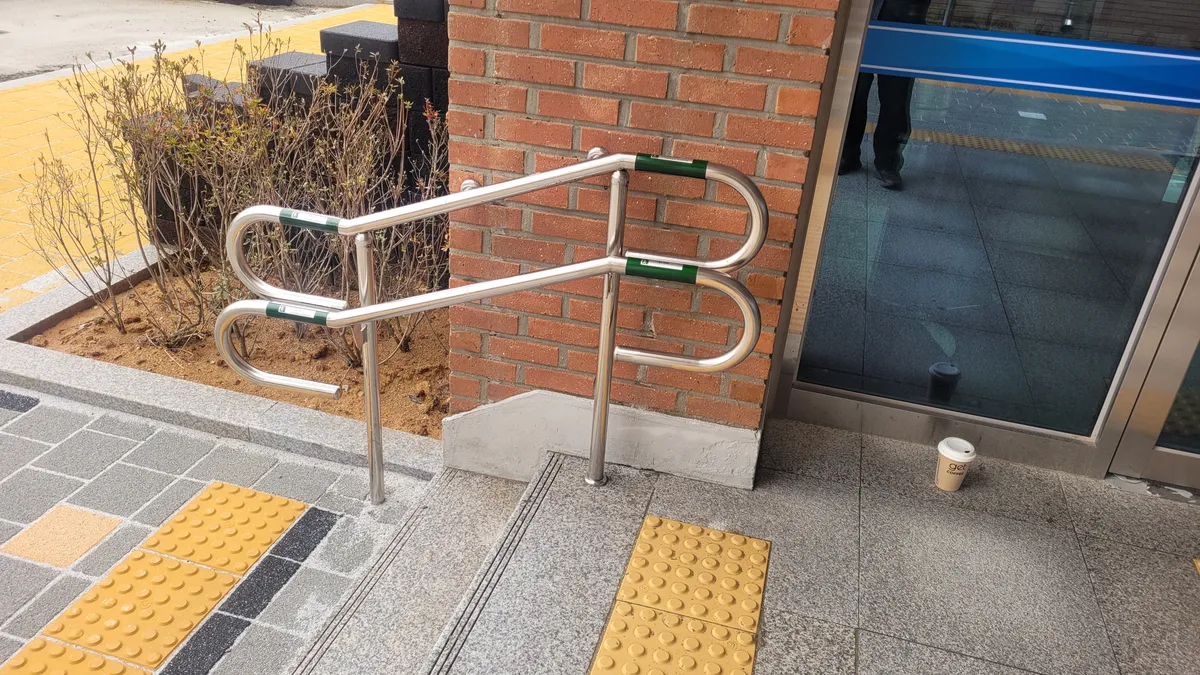 이미지 9