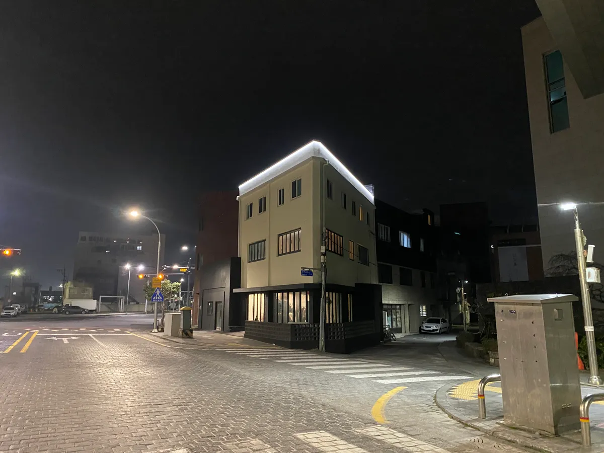 이미지 4