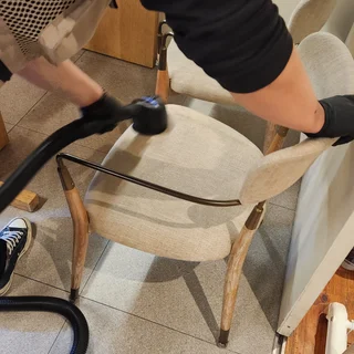 음식점 의자청소