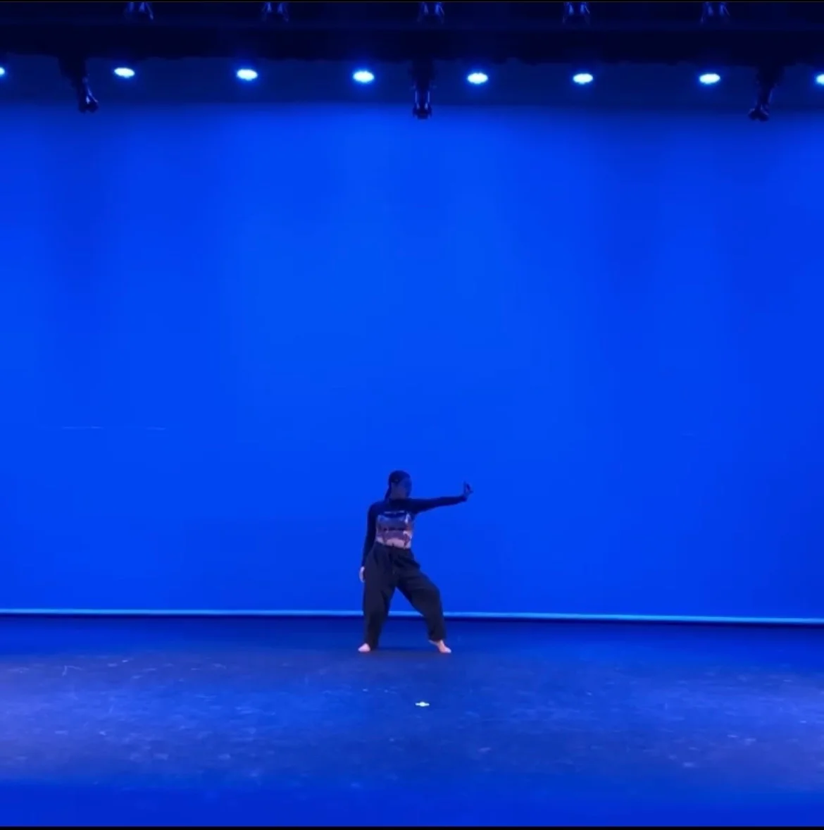 이미지 4