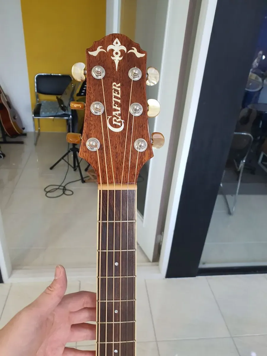 기타 수리, 줄교체, 넥조정, 브릿지조정 / 채니쌤 - 숨고, 숨은고수