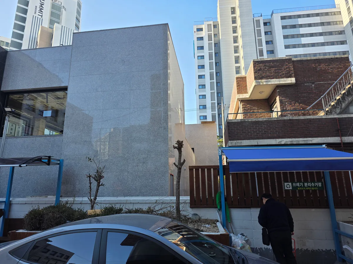 이미지 6