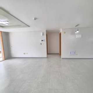 자운대8단지 28평 도배장판