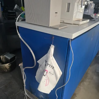 송파 위례광장로, 고난도 페인트 벽체 필름 시공으로 공간의 품격을 높이다