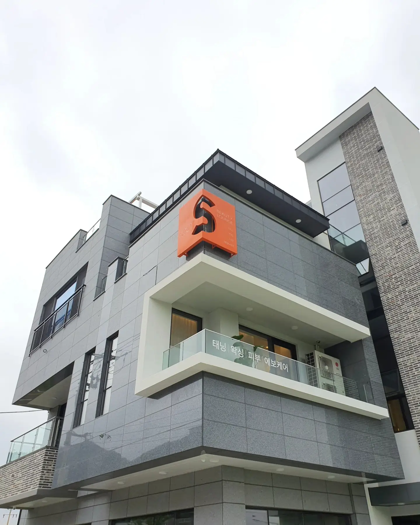이미지 4