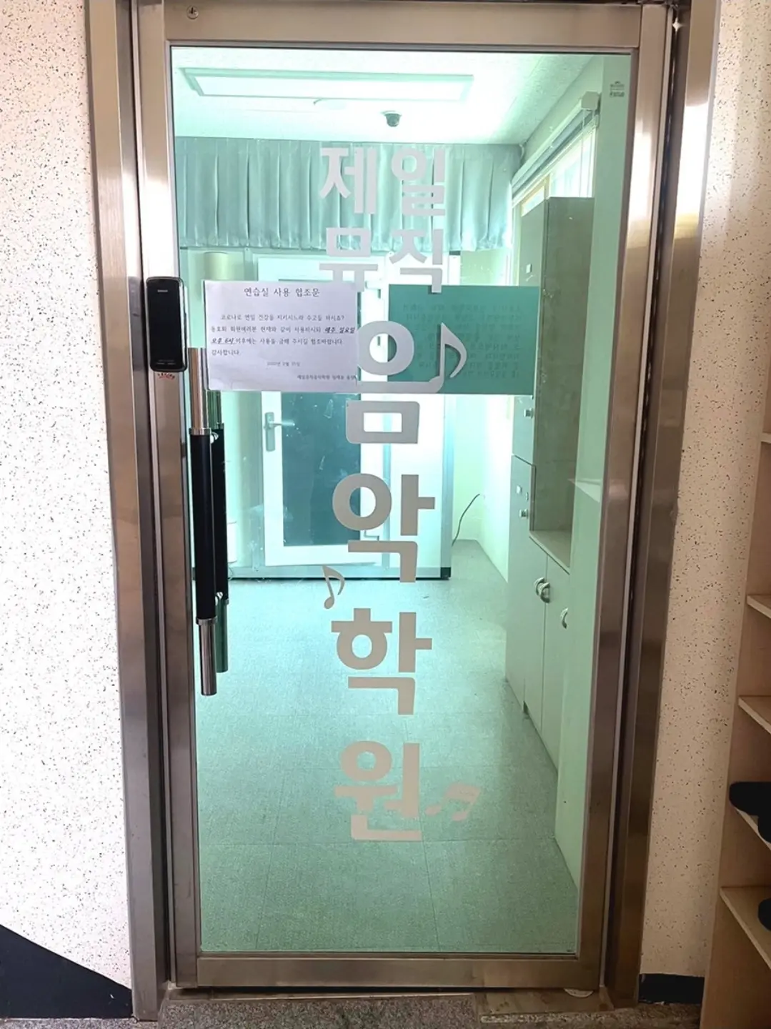 이미지 14