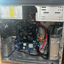 컴퓨터 하드웨어 청소