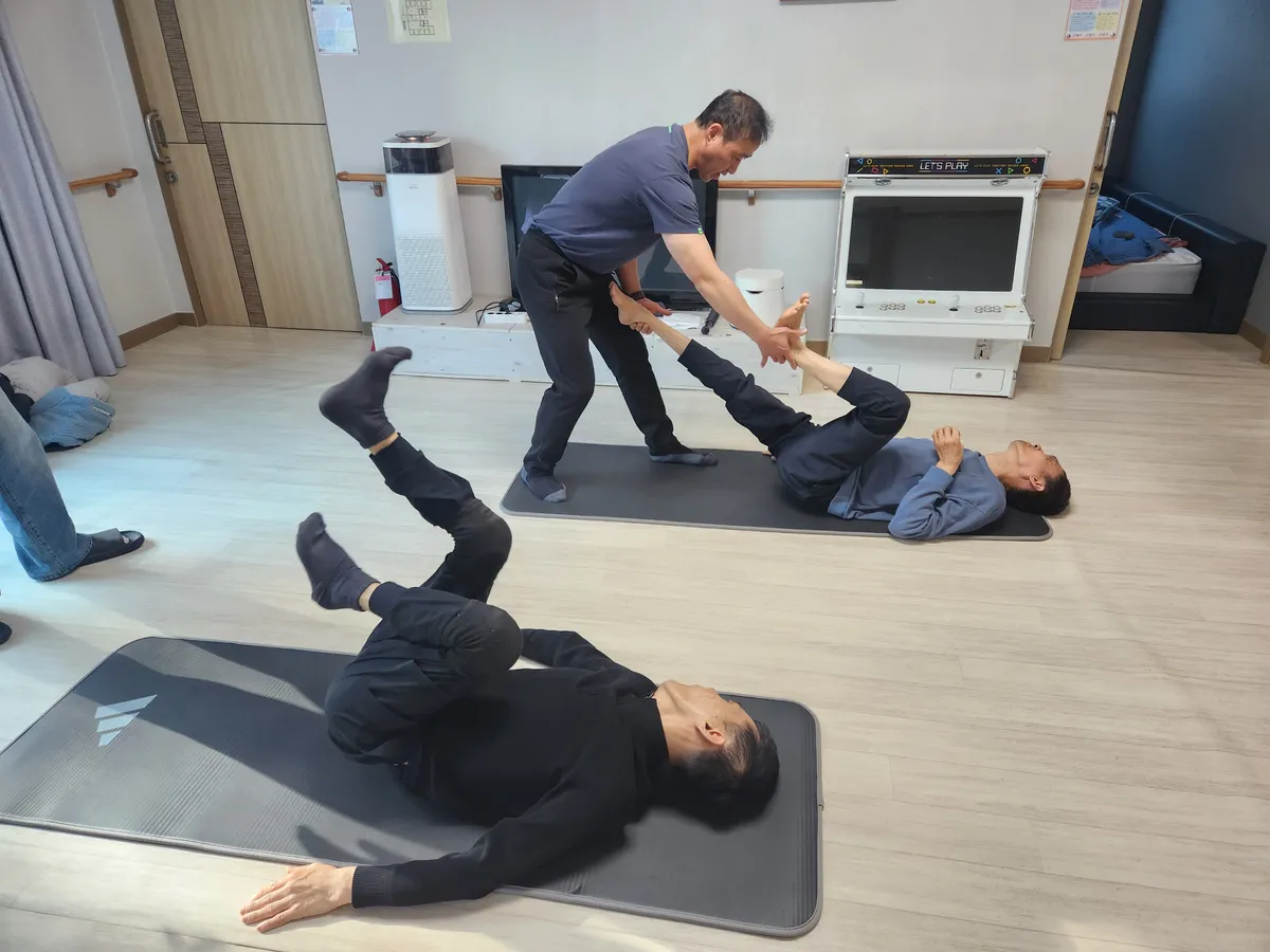 이미지 6