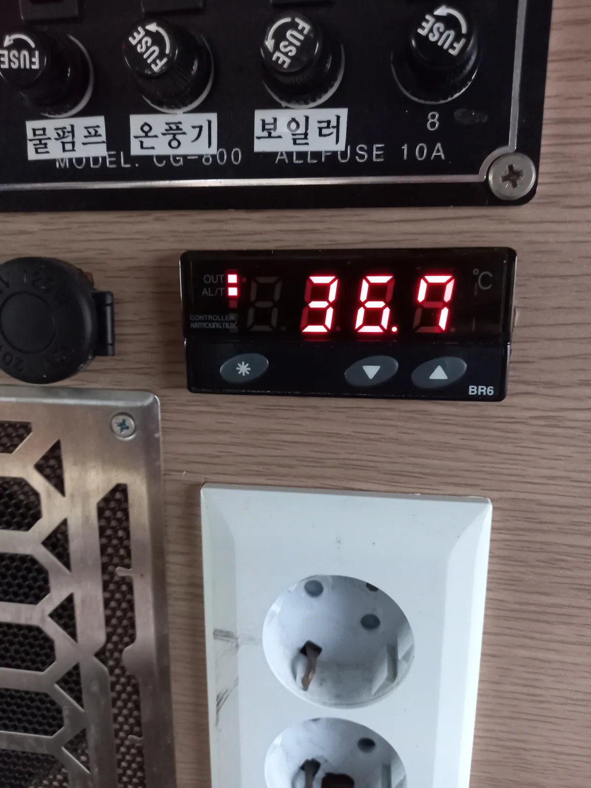 이미지 6