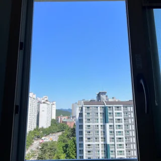 세탁기실 중창 방충망 교체