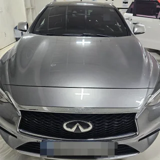 INFINITI Q30 전면유리교환작업 출장