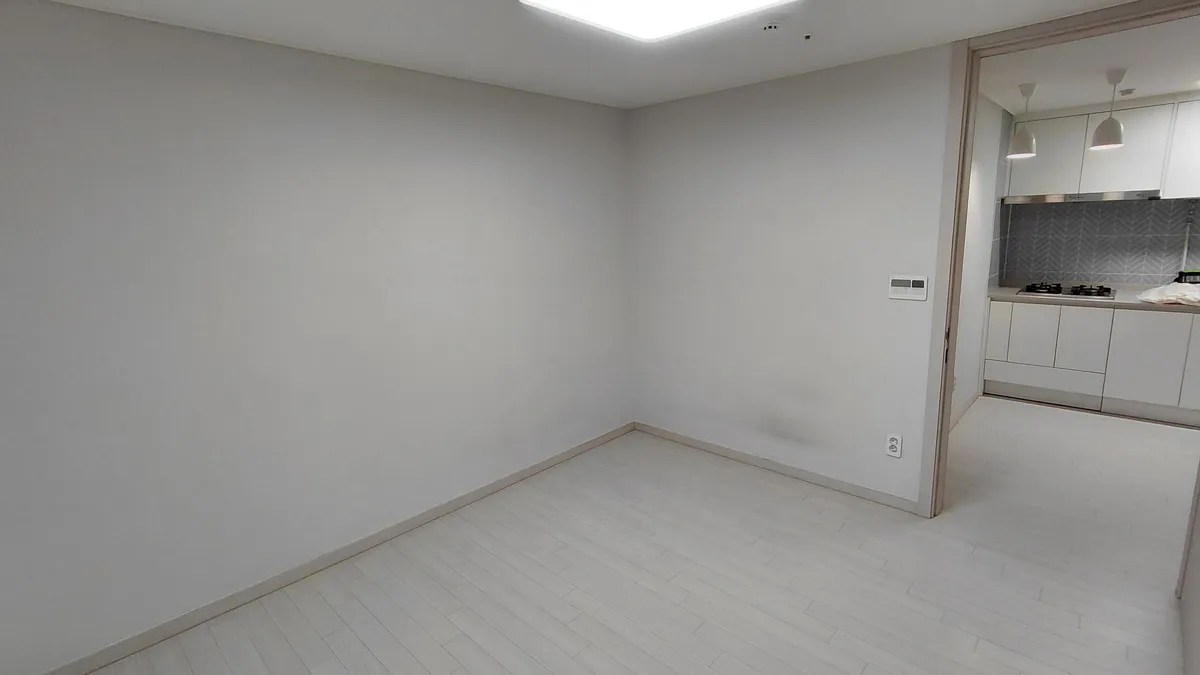 이미지 4
