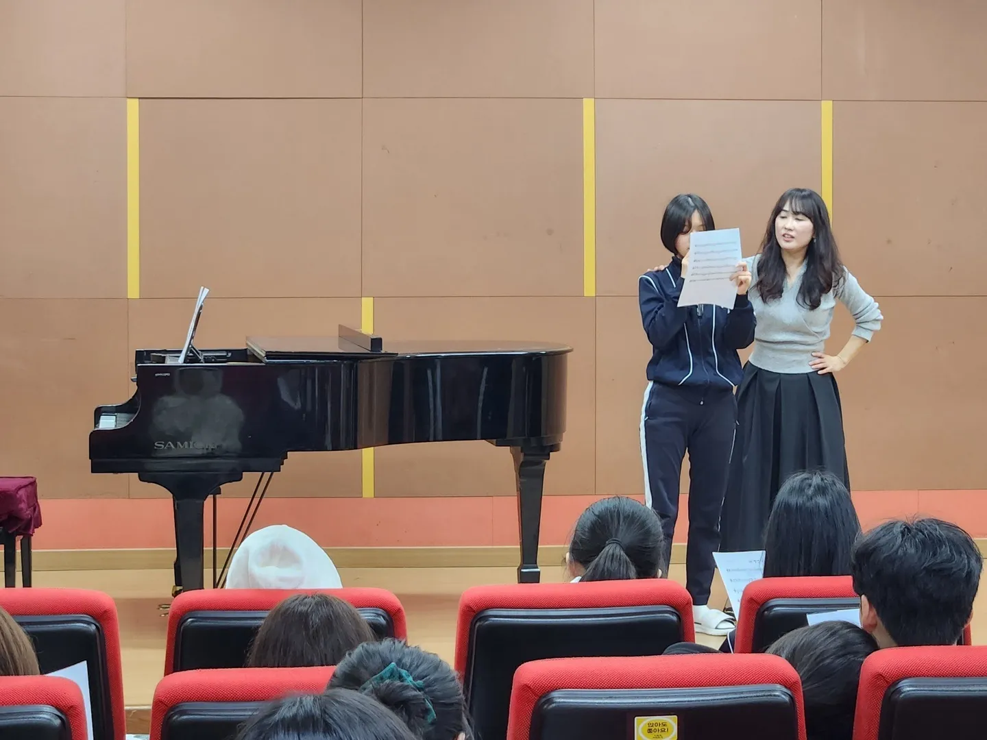이미지 6
