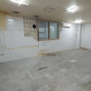 증산역 근처 부분철거