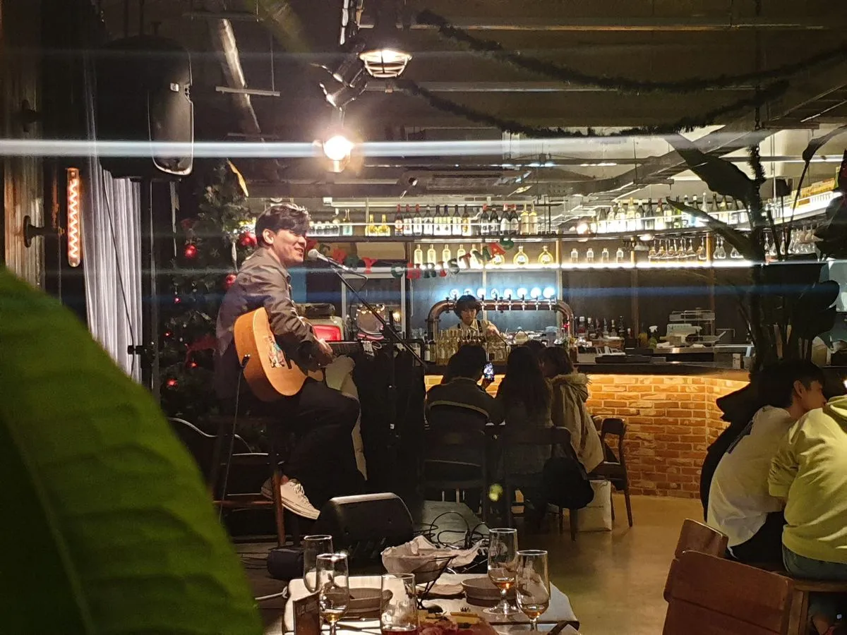 [공연기획] 홍대 펍 아이디어스 공연 / 레드슬리퍼스 - 숨고, 숨은고수 [공연기획] 홍대 펍 아이디어스 공연