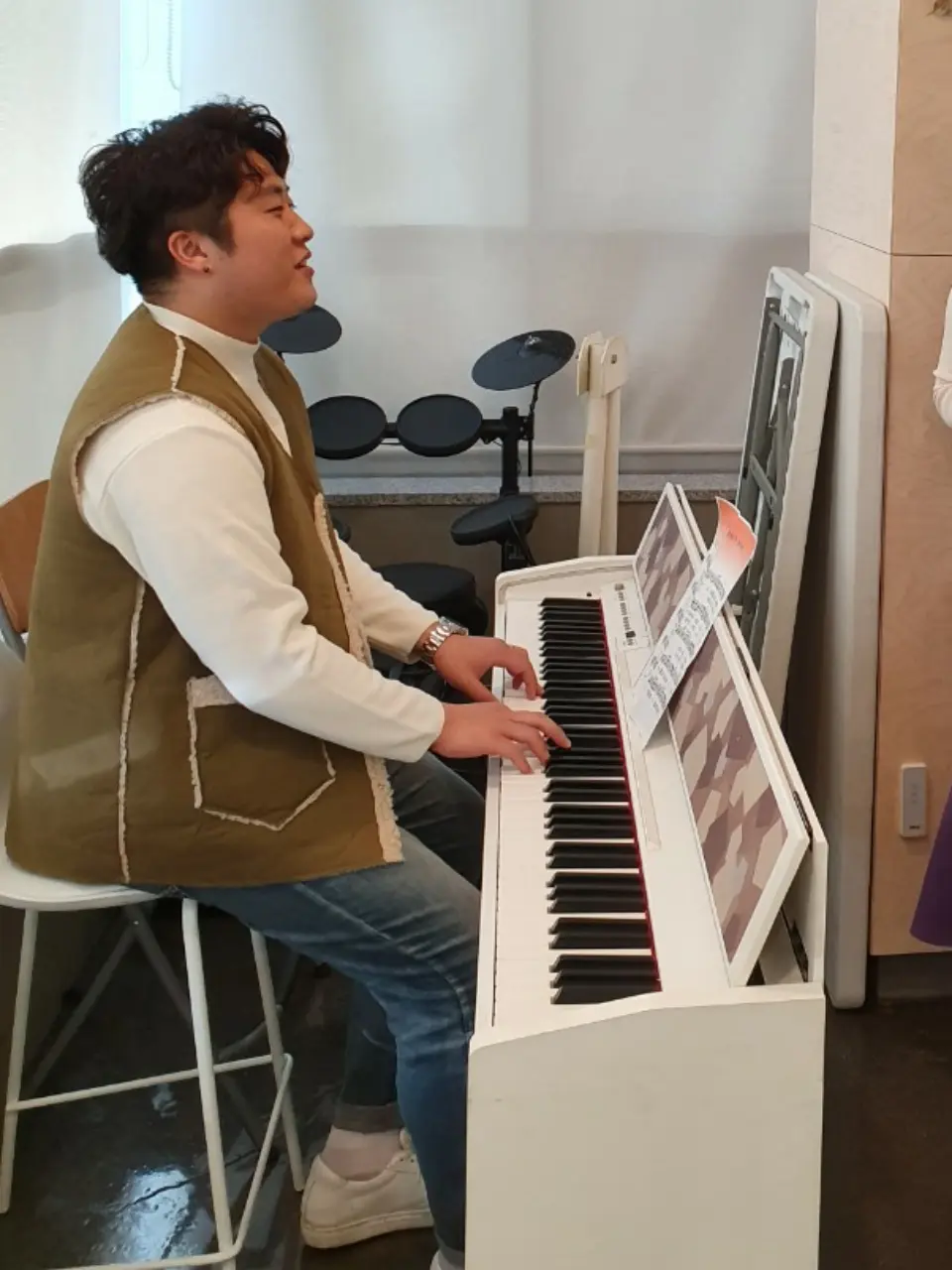 이미지 3
