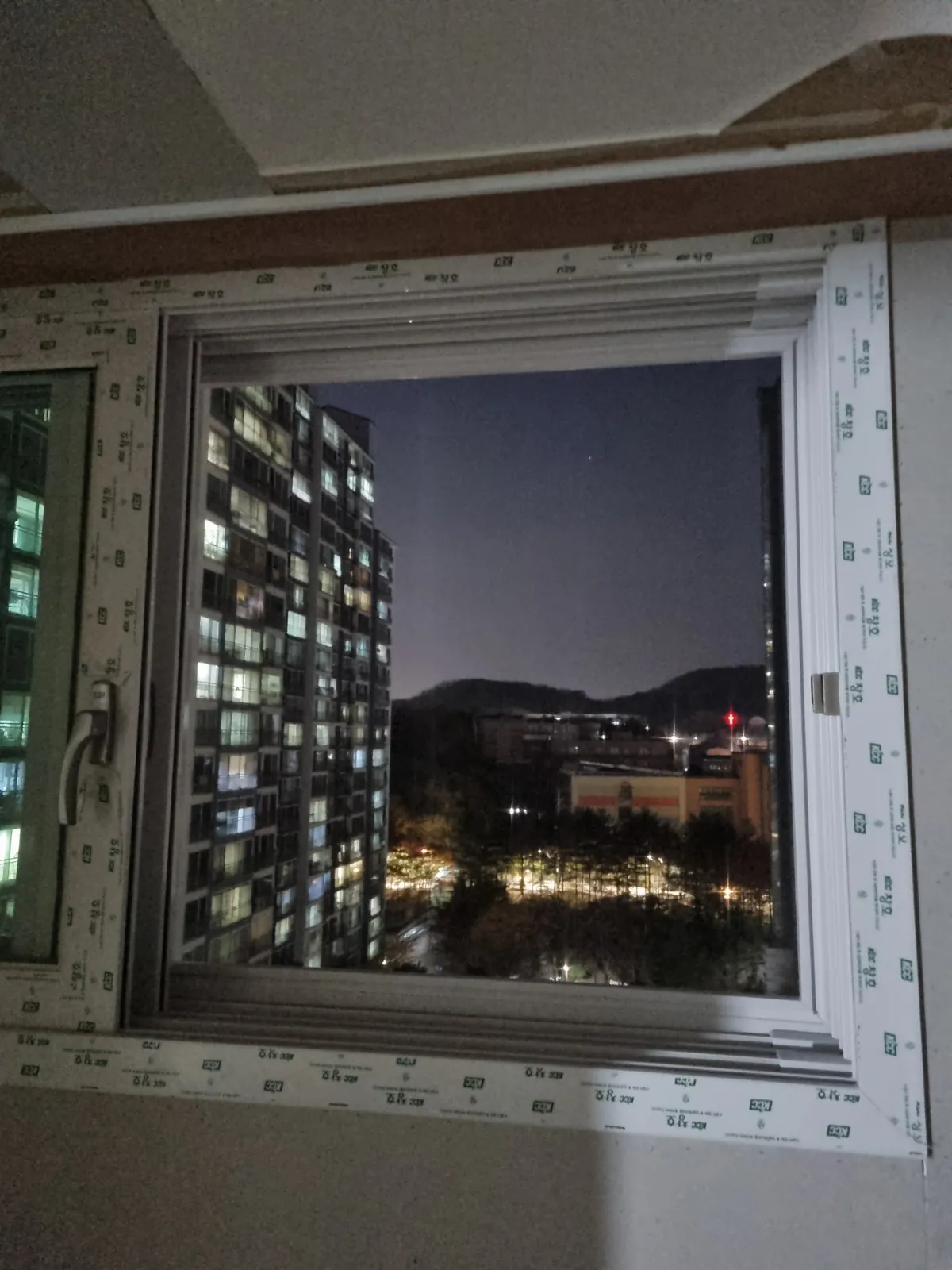 이미지 28