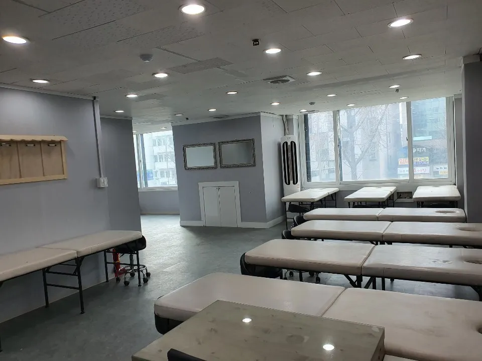 이미지 4