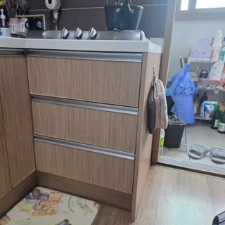 가정집 주방 수납장 레일교체