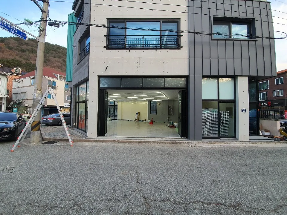 이미지 4