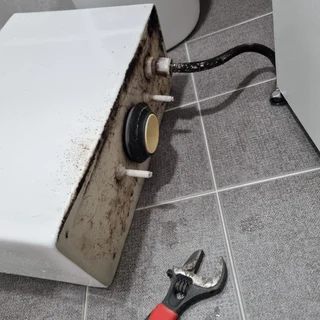 변기물통 부속교체