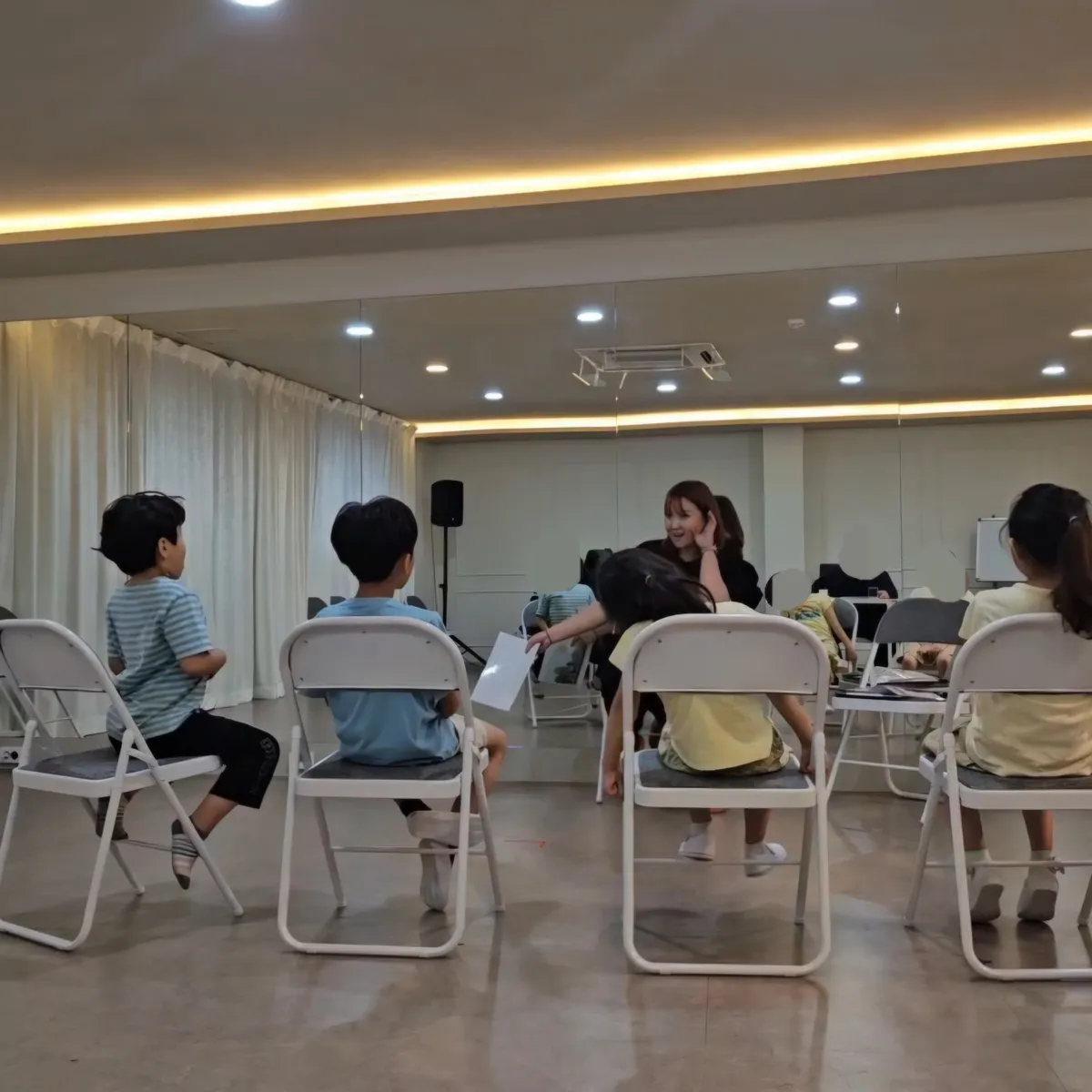 이미지 4