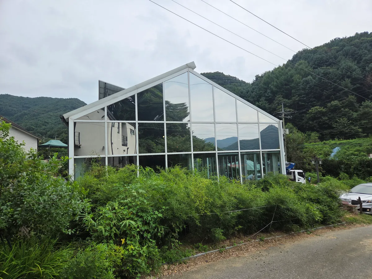 이미지 4