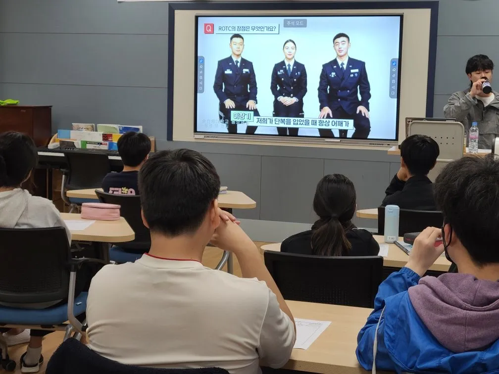 이미지 4