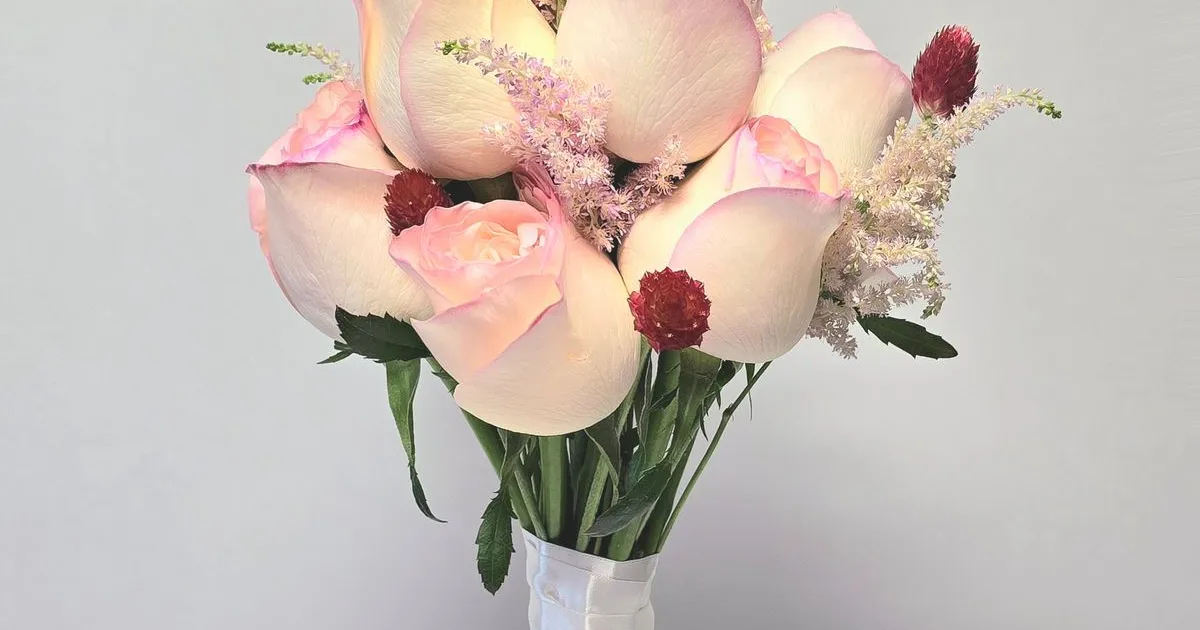 부케 / 테즈플라워 플라워디렉팅 프로포즈플라워 꽃장식 꽃공간장식 - 숨고, 숨은고수 부케